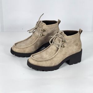 Born Women's Beige Suede Ankle Boots #808 Size 7.5M